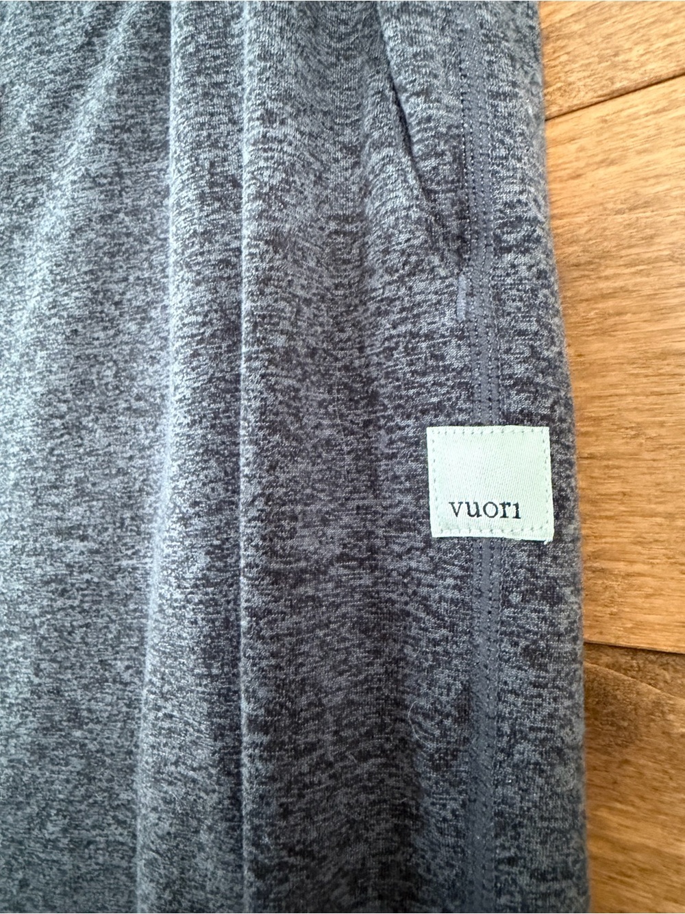 Vuori Dream Knit Joggers EXCELLENT Condition - Picture 2 of 7